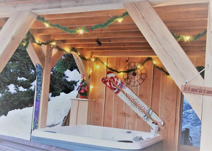 Apartments at Chalet Miravidi, Montchavin-La Plagne