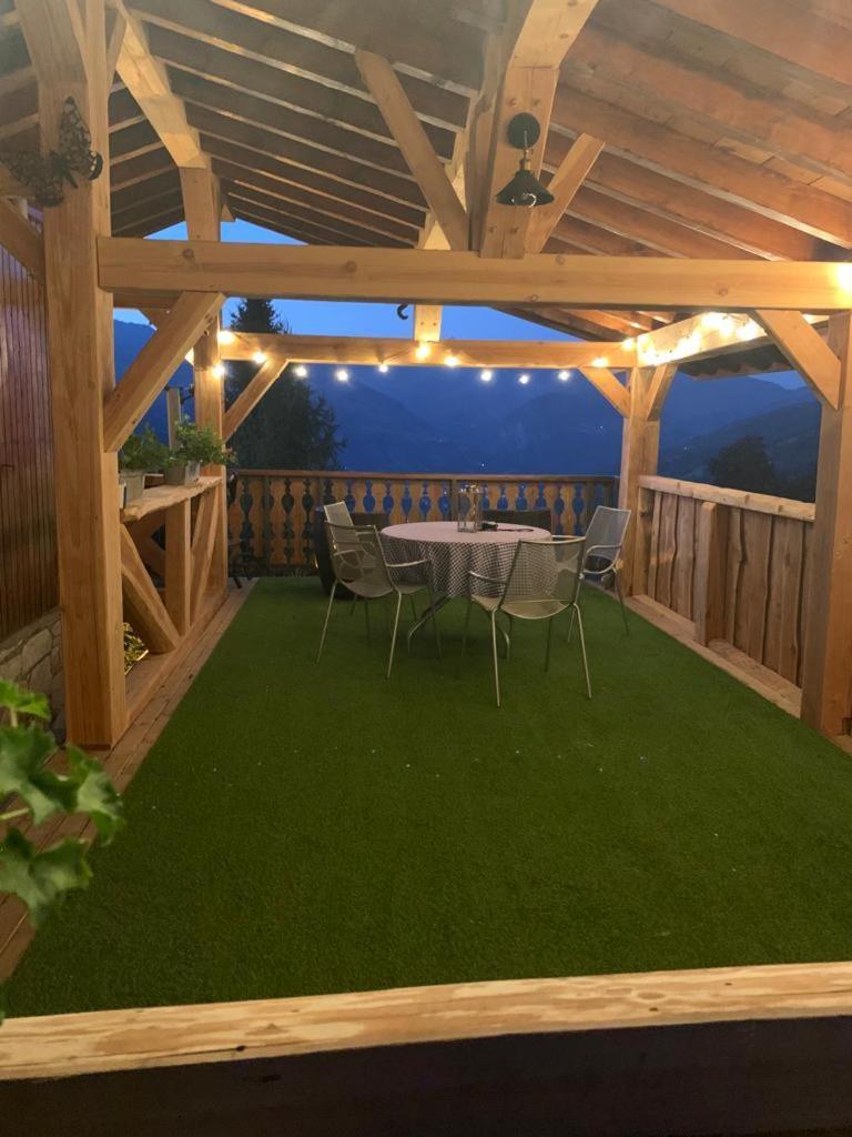 Appartement Miravidi, Montchavin-la Plagne, Jacuzzi & Sauna
